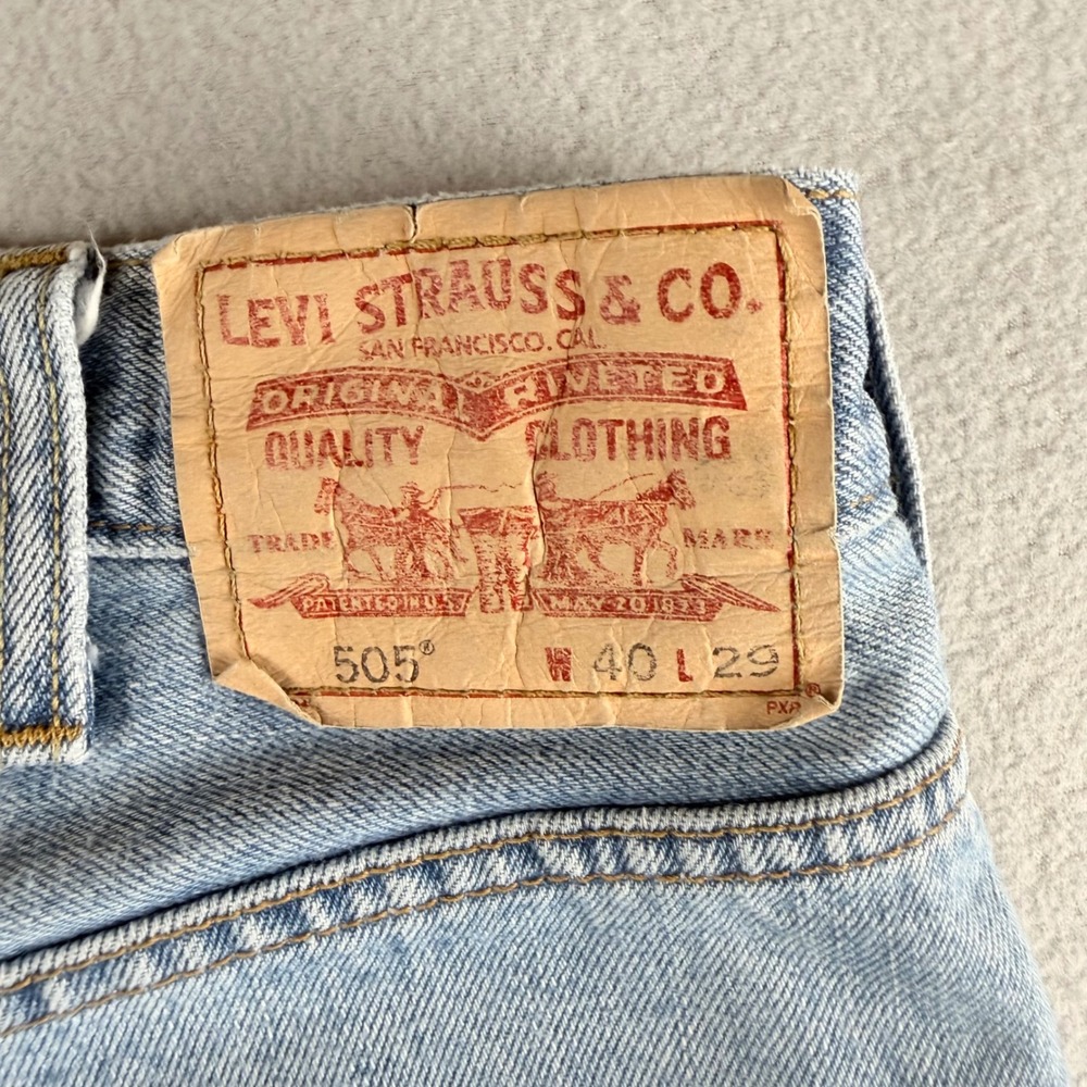 Levis 505 Regular Fit Jeans Mens 40x29 Light Wash Denim Straight Leg Pants